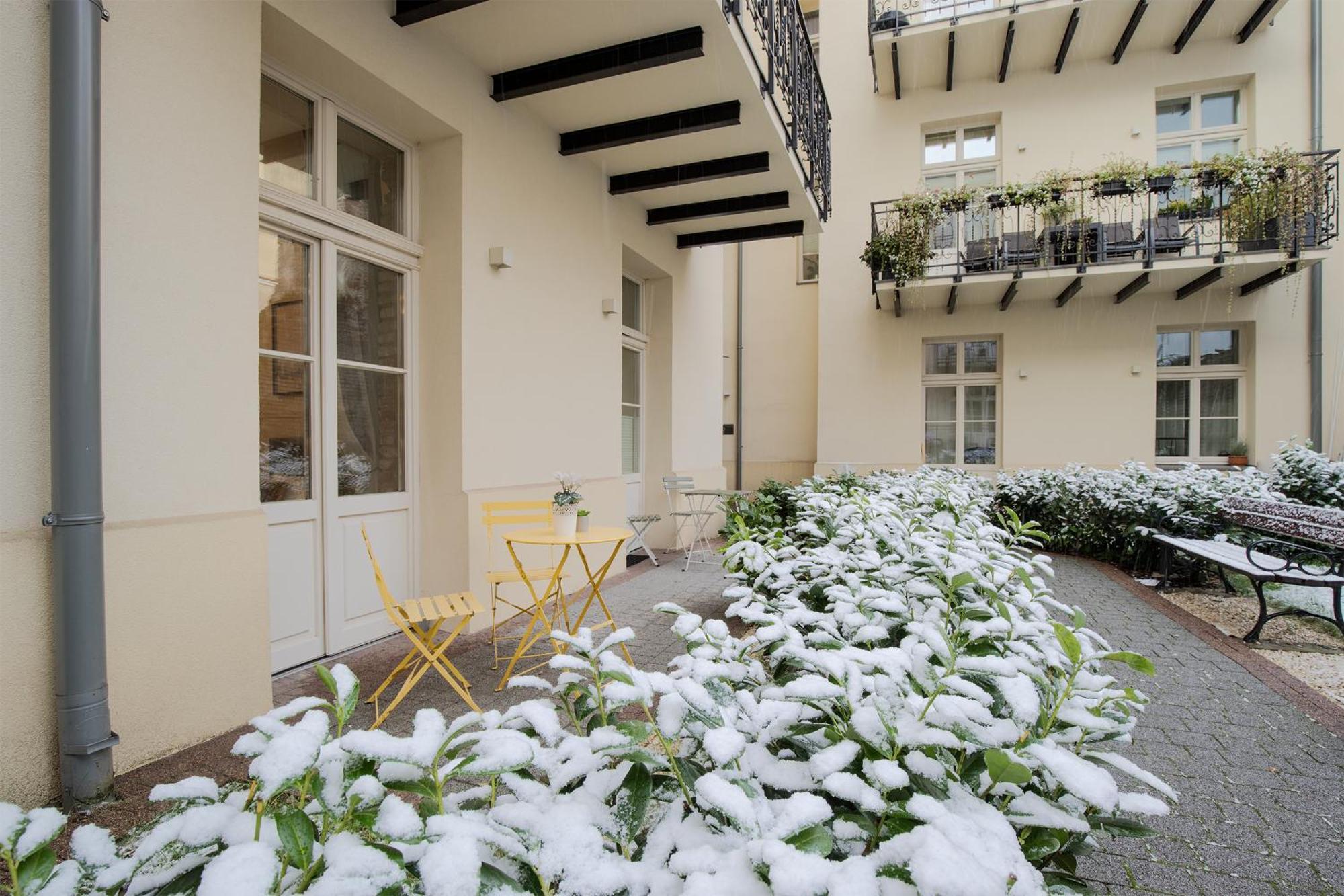 Cozy Apartment In Old Town Cracóvia Exterior foto